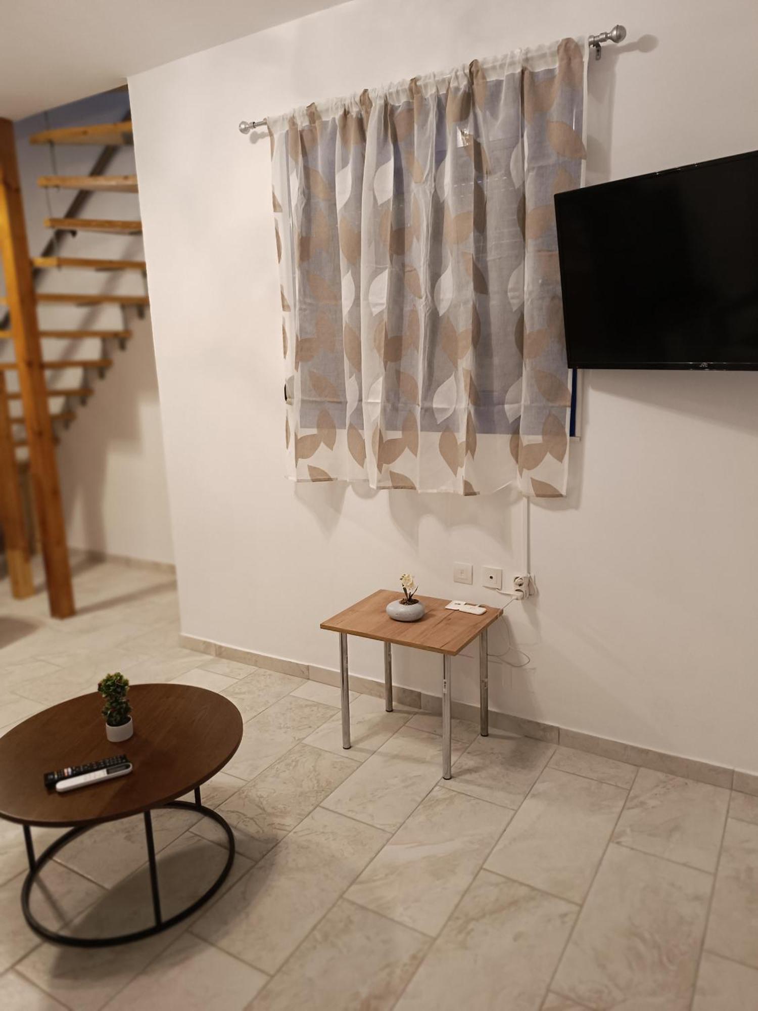 Blue Appartement Charaki